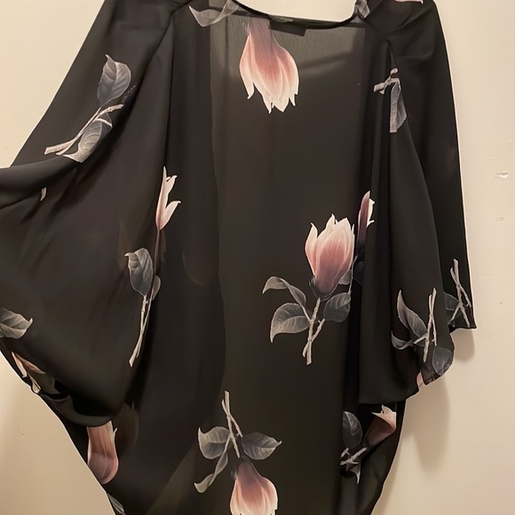 Kimono - Picture 4 of 4